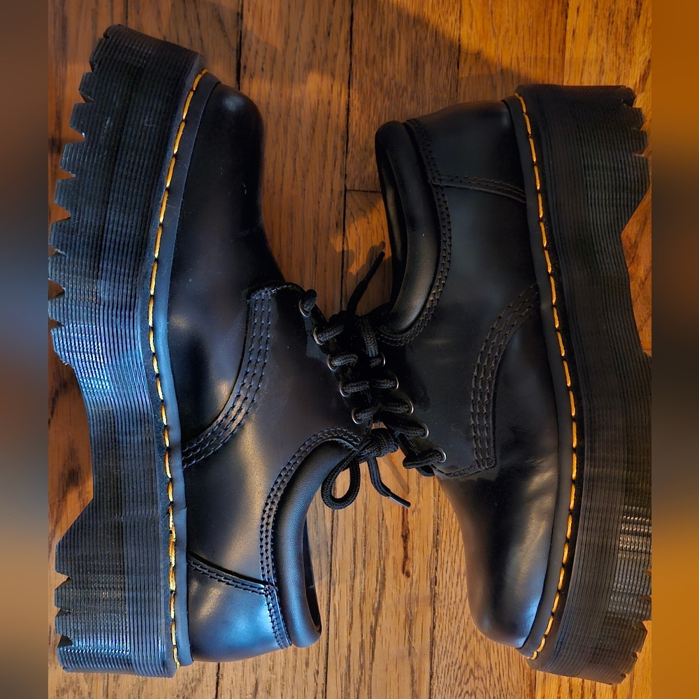 Oxford Platform Dr. Martens